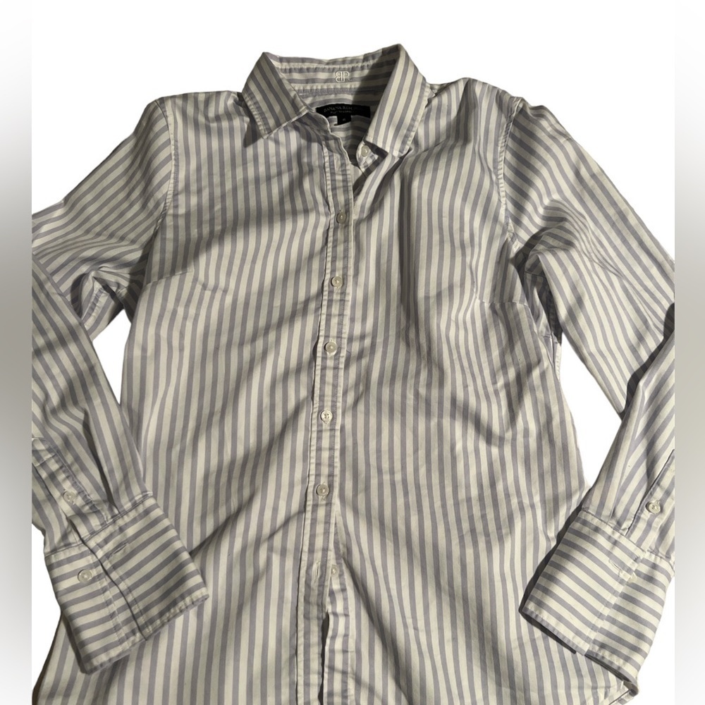 Banana republic women’s Riley blue pinstripe, sz6